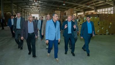 وزير الدولة للإنتاج الحربي يتابع سير العملية الإنتاجية بشركة حلوان للأجهزة المعدنية 