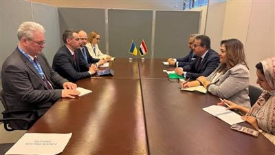 وزير الصحة يبحث سبل تعزيز التعاون في المجالات الصحية مع وزيري صحة لاتفيا وأوكرانيا
