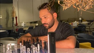 المخرج محمد سمير: فيلم Tomorrow تجربة استثنائية وتصويره بالإمارات يعكس فلسفته البصرية