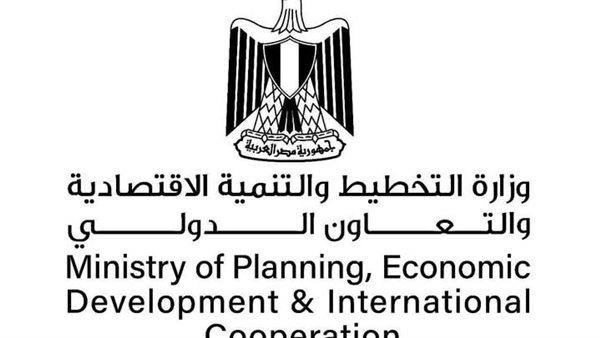خلف الحدث