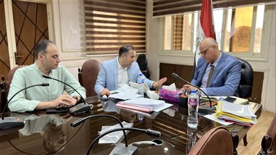 تحرك عاجل من محافظ القليوبية بعد تداول فيديو يُوثّق خطورة الوضع بقرية عزبة أبوفرج 
