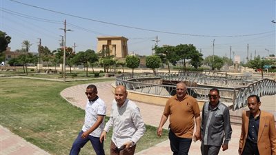 «علام» يتفقد عدد من الحدائق والمتنزهات العامة ببني سويف ضمن استعدادات المحافظة للاحتفال بعيد الأضحى