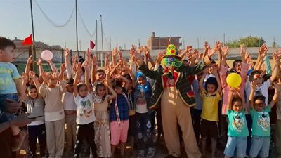 الفنون الشعبية والأراجوز والساحر أبرز إحتفالات 