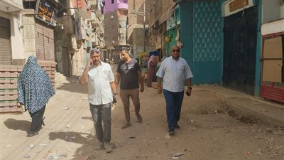 محافظ أسيوط يتابع استمرار أعمال تطوير شوارع أبوتيج