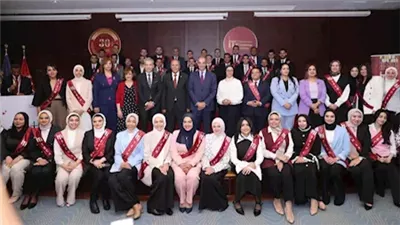 وزير الاتصالات يشهد تخرج أول دفعة من برنامج 