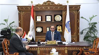  محافظ قنا يتابع الاستعدادات النهائية لاستقبال امتحانات الثانوية العامة.. ويؤكد لا تهاون مع الغش 
