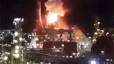 هجوم صاروخي إيراني يستهدف مصفاة نفط حيفا ويتسبب بحرائق وأضرار جسيمة