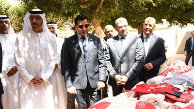 وزير الشباب يعتمد خطة قوافل مجتمعية جديدة لدعم القرى الأكثر احتياجًا