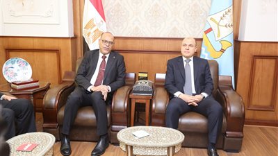 عبد المعطى يستقبل جبران لبحث عدد من ملفات العاملين بكفرالشيخ 