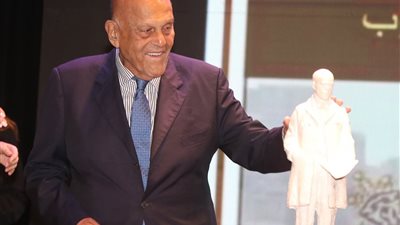 محافظ الجيزة يشارك في فعاليات الإعلان عن تفاصيل مشروع إقامة تمثال يخلّد مسيرة الدكتور مجدي يعقوب