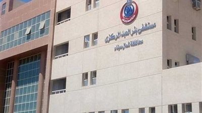 إعادة تثبيت شريحة جلدية بدقة فائقة بمستشفى بئر العبد