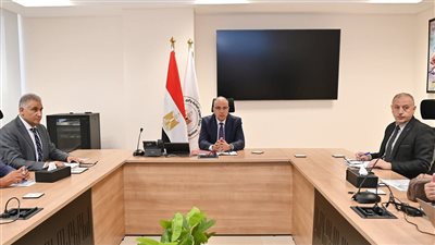 وزير الري يتابع حالة المنظومة المائية بمحافظة الجيزة ومقترحات تطوير ترعة شبرامنت
