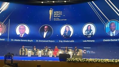 الاتصالات: الدولة تدعم التوظيف التنموي للتكنولوجيا والذكاء الاصطناعي في القطاع الصحي