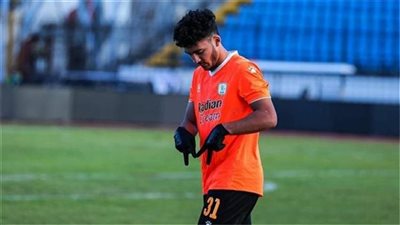  الزمالك يضع الرتوش الأخيرة لضم أحمد شريف مهاجم فاركو