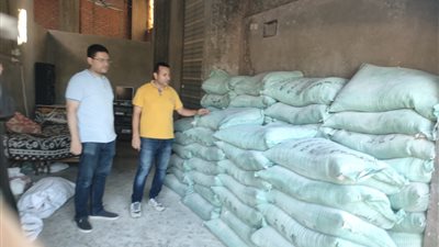  ضبط 5 أطنان دقيق مدعم قبل بيعها بالسوق السوداء فى دسوق 