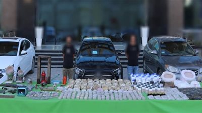 ضبط عنصرين من أخطر مروجي السموم قبل ترويج شحنة بـ65 مليون جنيه بالقاهرة
