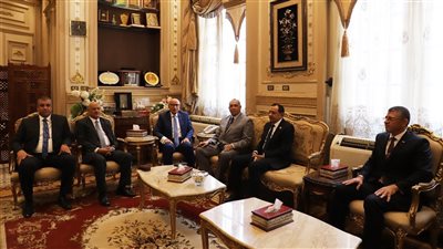 رئيس محكمة النقض يستقبل نقيب المحامين