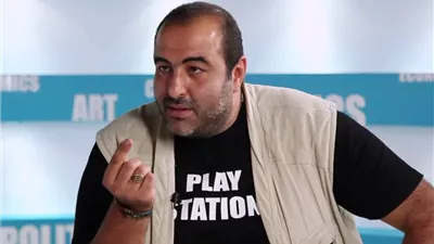 نجوم الفن ينعون المخرج سامح عبد العزيز