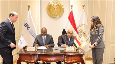 وزراء العدل والتخطيط والتعاون الدولى يشهدون إطلاق منظومة إنذار مبكر للشركات الصغيرة