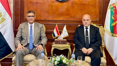 محافظ الجيزة يزور رئيس هيئة النيابة الإدارية لتهنئته بمنصبه الجديد