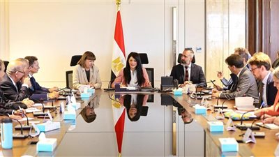 وزيرة التخطيط تبحث مع شركاء التنمية آليات تنفيذ مخرجات مؤتمر تمويل التنمية