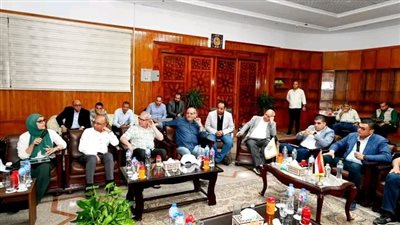 وزير الإسكان يتابع سير العمل بمدن أكتوبر والشيخ زايد وسفنكس الجديدة