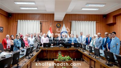 مجلس شئون الدراسات العليا والبحوث يكرم الدكتور منصور حسن تقديرًا لمجهوداته في تطوير الجامعة