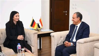 وزير الخارجية والهجرة يلتقي مع وزيرة التعاون الاقتصادي والتنمية الألمانية لبحث تعزيز التعاون 