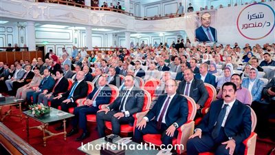 إشادة بالإنجازات والعطاء.... قيادات بني سويف تكرم الدكتور منصور حسن احتفاء بجهوده في قيادة الجامعة