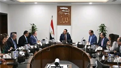 رئيس الوزراء يتابع جهود خفض الدين العام من الناتج المحلي