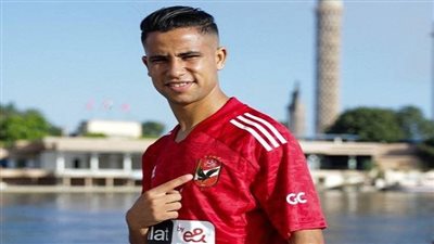 الأهلي يسابق الزمن لحسم مستقبل رضا سليم وسط تعقيدات مالية