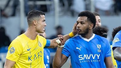 الهلال يحسم الجدل بخصوص تعاقد النصر مع مدافعه