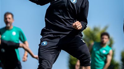 مروان حمدي يلتحق بمعسكر بيراميدز في تركيا بعد تعافيه من الإصابة