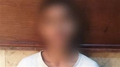 ضبط شخص تعدى على مواطن لاعتراضه على دفع مقابل إيقاف السيارة بالمعادي