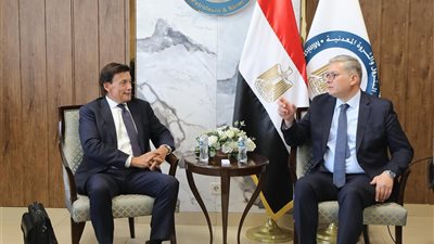 وزير البترول يبحث التعاون مع الرئيس التنفيذي لـ