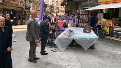 محافظ الدقهلية: اخلاء شارع الجلاء من الباعة الجائلين وتسكينهم في الأماكن المناسبة 