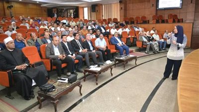 محافظ الدقهلية يوجّه بعقد ورشة عمل حول الدروس المستفادة من حريق سنترال رمسيس