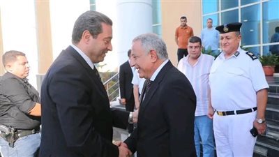 محافظ دمياط يُهنئ مدير الأمن لتوليه مهام عمله الجديد