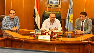 محافظ أسيوط: لا تهاون مع البناء على الأراضي الزراعية والإزالة الفورية للمخالفات