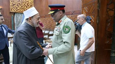 شيخ الأزهر يستقبل رئيس الأركان الباكستاني ويؤكِّد: لا استقرار في العالم دون حل لقضية فلسطين