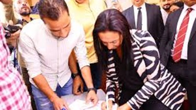 وزيرة التضامن تدلي بصوتها في انتخابات الشيوخ وتدعو المواطنين للمشاركة