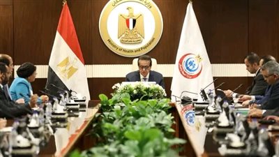 وزير الصحة يترأس اجتماعًا دوريًا مع قيادات الوزارة ورؤساء القطاعات والهيئات لمتابعة كفاءة تقديم الخدمات الصحية 