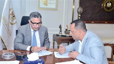وزير التموين والتجارة الداخلية يلتقي بعدد من السادة أعضاء مجلسي النواب والشيوخ