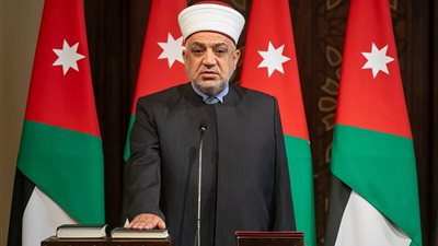 وزير الأوقاف يهنئ نظيره الأردني بتجديد الثقة الملكية لتولي حقيبة الأوقاف