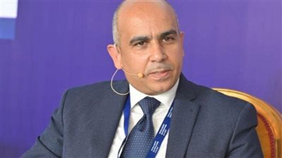 رئيس جامعة القاهرة يعلن صدور القرار الجمهوري بتعيين د.هيثم صفوت حمزة عميدًا لكلية الحاسبات والذكاء الاصطناعي