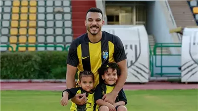 شكري نجيب: زعلان على الإسماعيلي.. و«الكومي» باع النادي بسبب وكلاء اللاعبين