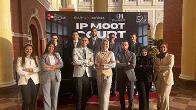 تأهل فريق العيادة القانونية لنهائيات مسابقة IP Moot Court