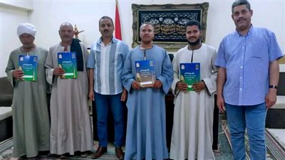 محافظ سوهاج يتابع معدلات الإنجاز في ملف تقنين أراضي أملاك الدولة