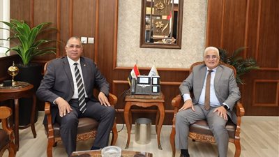 نقيب المحامين يلتقي رئيس الهيئة القومية للتأمين الاجتماعي لبحث أوجه التعاون المشترك