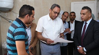 إجراءات صارمة وتوجيهات فورية في جولة مفاجئة لمحافظ قنا على المنشآت الخدمية بنجع حمادي